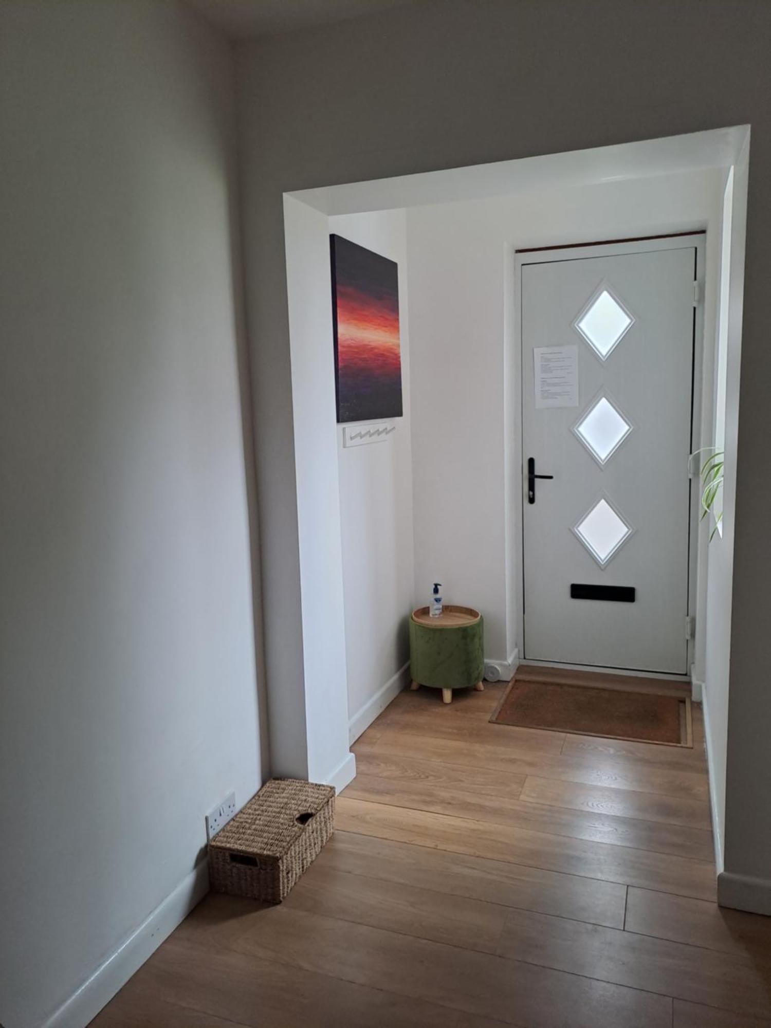 Ferienwohnung Quiet Comfortable Patcham Studio Free Parking Hallway Shared With Host Hove Exterior foto