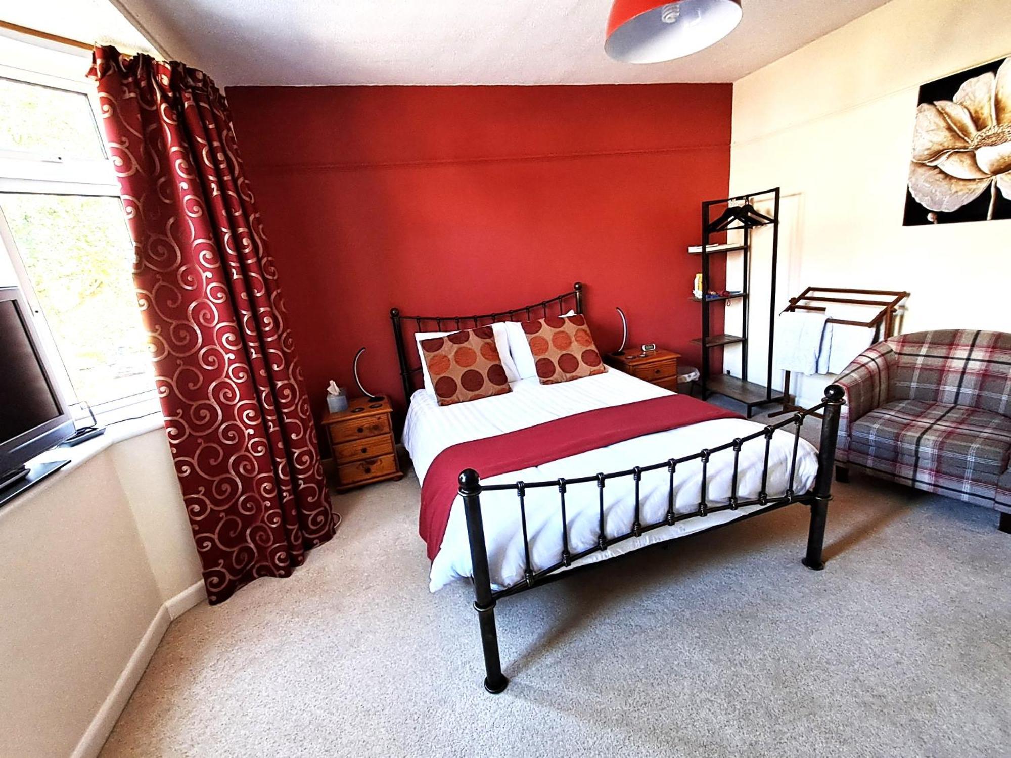 Ferienwohnung Quiet Comfortable Patcham Studio Free Parking Hallway Shared With Host Hove Exterior foto
